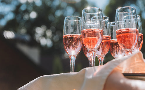 Sparkling non-alcoholic wine