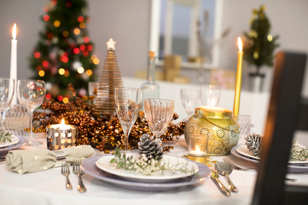 Christmas table set up